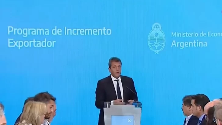 Sergio Massa oficializó el “dólar agro”: productores podrán acceder a un tipo de cambio de $300 por al menos 45 días