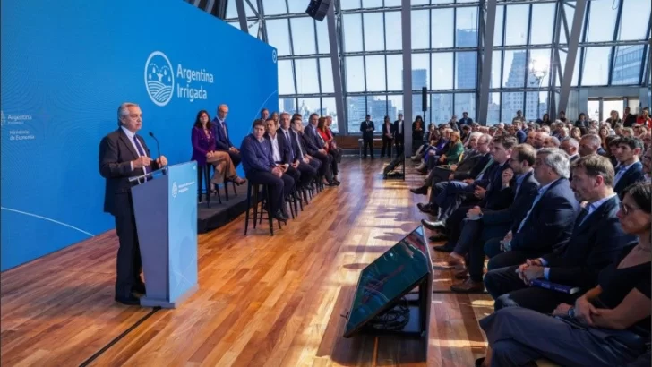 Alberto Fernández pidió “bajar tanto barullo en la política” y Massa citó a Cristina