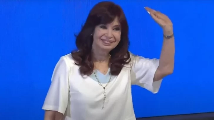 En vivo: Cristina Fernández de Kirchner habla en el Teatro Argentino de La Plata