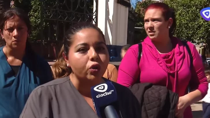 En la escuela José Mármol, los alumnos no tienen reemplazo para su maestra de grado