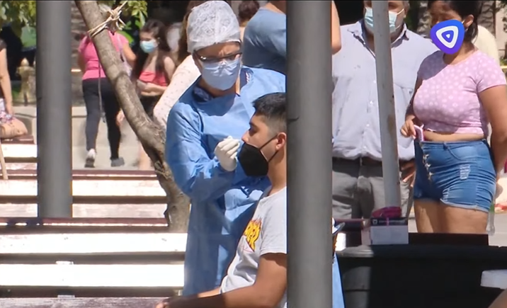 La OMS levantó la emergencia sanitaria por Covid y llamó a “no bajar la guardia”