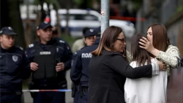 Masacre en una escuela de Serbia: un adolescente de 14 años mató a balazos a ocho alumnos y a un guardia