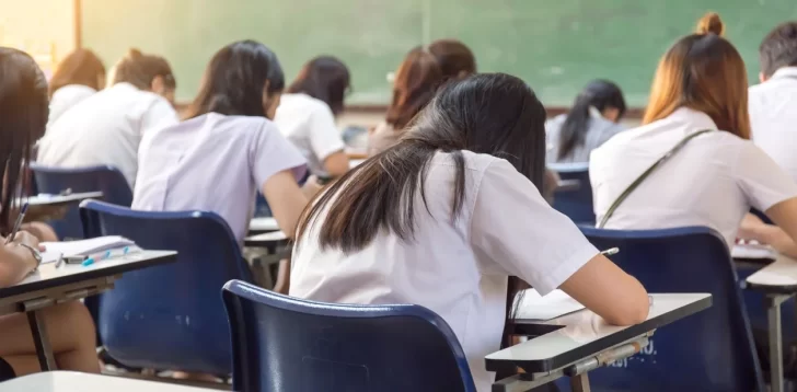 13 de cada 100 estudiantes logran terminar la secundaria en el tiempo previsto