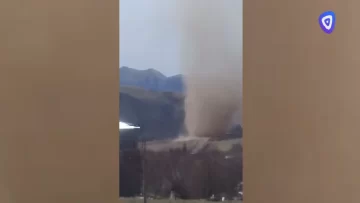 El viento Zonda generó un tremendo tornado en Los Valles