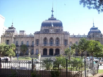 La Casa de Gobierno de Tucumán fue elegida como la mejor del país