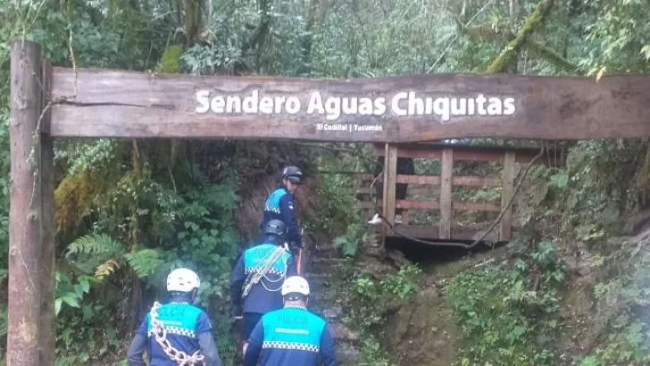 Joven tucumano fue rescatado luego de accidentarse en la Cascada de Aguas Chiquitas