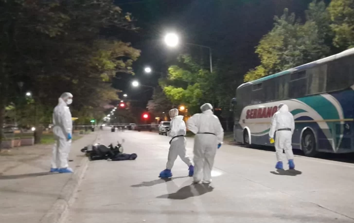 Robo, tiroteo y tres muertos en avenida América al 1400