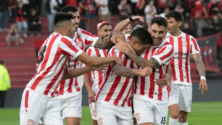 El Santo dió vuelta el partido y venció a Patronato 3-1 en la Fecha 34 de la Primera Nacional