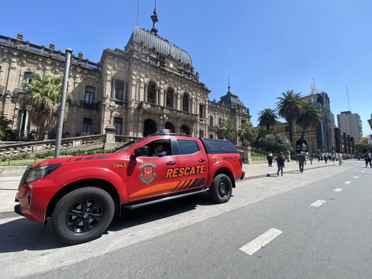 Evacuaron la Casa de Gobierno por una amenaza de bomba