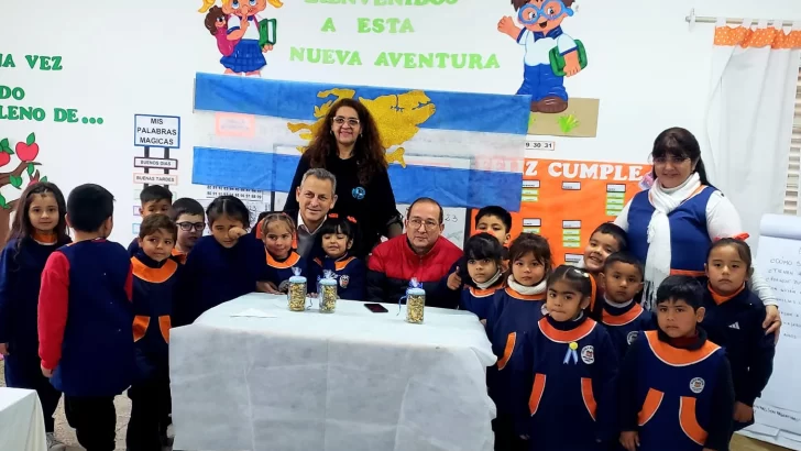 Alumnos de la escuela Guillermo Griet expusieron sobre las emociones de los soldados en Malvinas