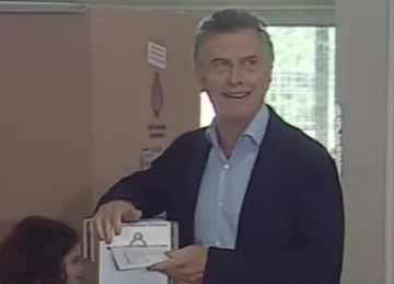 El ex presidente Mauricio Macri emitió su voto