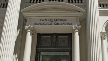 Efecto dólar e inflación: el Banco Central subió la tasa de plazos fijos hasta el 133% anual