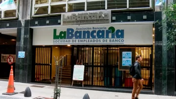 Los bancarios anunciaron un paro para este viernes y afectará a tres entidades