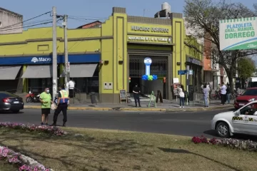 Caen las ventas en los almacenes y mercados