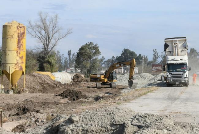 Osvaldo Jaldo defendió la continuidad de obras públicas