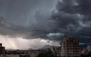 Alerta naranja: Tucumán se prepara para intensas tormentas