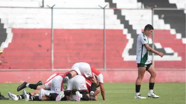 Sportivo Guzmán y Graneros jugaron la final de la Liga Tucumana