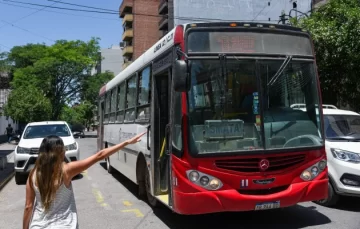 El Ministerio de Economía dictaminó reducir el subsidio a las empresas de transporte