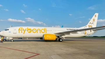 Susto en el aeropuerto de Mar del Plata por un avión de Flybondi que golpeó contra la pista de aterrizaje