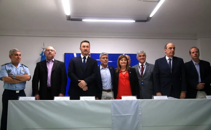 La ministra Bullrich consideró “un éxito importante” deportar a familiares del líder narco ecuatoriano