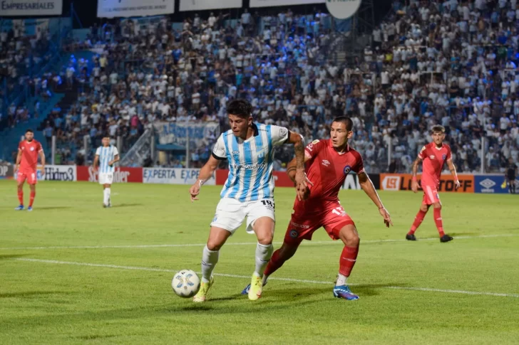 Atlético Tucumán empató sin goles contra Argentinos Juniors