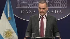 Adorni aseguró que no enviarán a las provincias los fondos educativos y que “los salarios docentes dependen de los gobernadores”