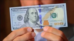 Dólar hoy: a cuánto cerró este lunes 19 de febrero