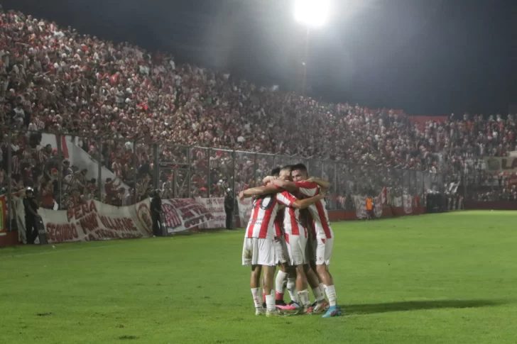 San Martín derrotó 2-0 a Estudiantes en la Ciudadela