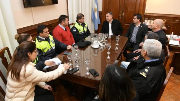 El Gobierno se reunió con representantes de la Policía de Tucumán por las paritarias