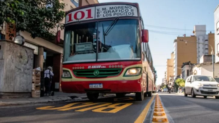 En Tucumán, cayó un 26% el uso de transporte público