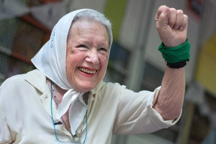 Murió Nora Cortiñas, cofundora de Madres de Plaza de Mayo