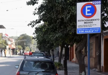 Cuidacoches se declaran en estado de alarma por el estacionamiento pago