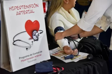 La Municipalidad capitalina realizó una campaña por el Día Mundial de la Hipertensión Arterial