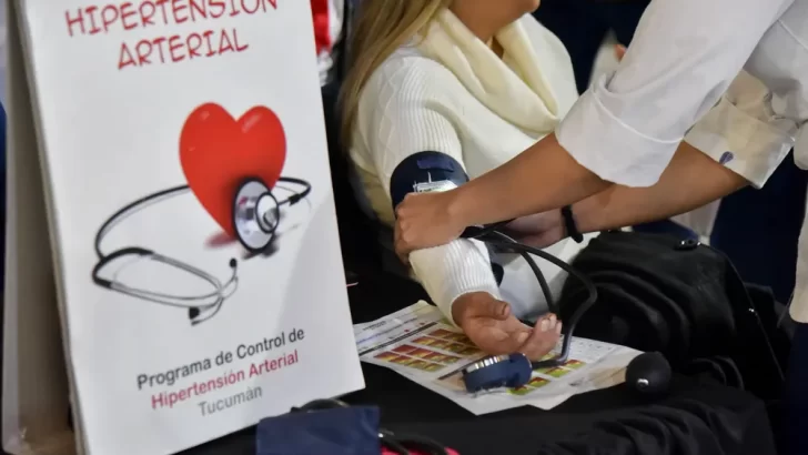 La Municipalidad capitalina realizó una campaña por el Día Mundial de la Hipertensión Arterial