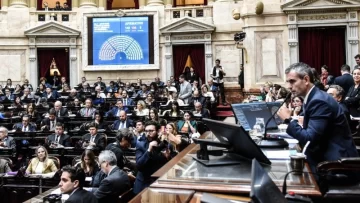 Tras la media sanción con cambios en el Senado, el proyecto de ley Bases volvió a Diputados