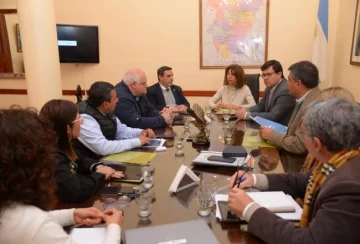 El Gobierno presenta el plan Juntos de Nuevo para combatir el abandono escolar