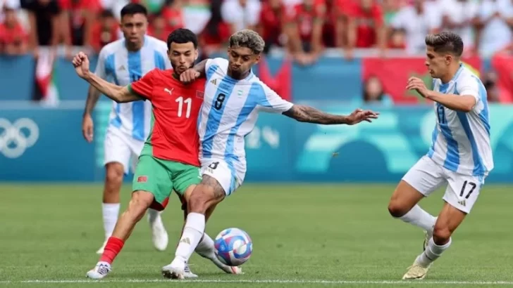 Escándalo: el VAR anuló el empate de Argentina casi dos horas después del final y la sub 23 perdió con Marruecos