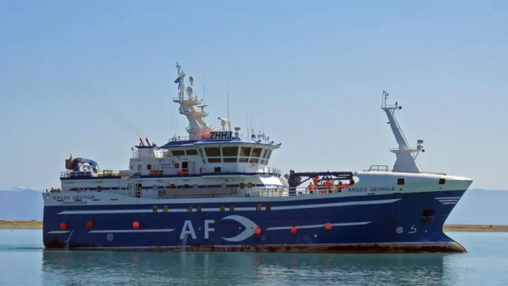 Al menos seis muertos tras el hundimiento de un pesquero en aguas de las islas Malvinas