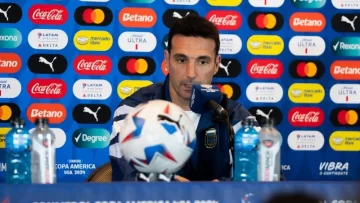 Scaloni confirmó a Messi ante Canadá y no descartó que juegue junto a Di María