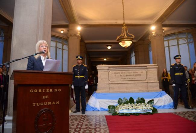 Homenaje a Juan Bautista Alberdi en la Casa de Gobierno a 214 años de su nacimiento