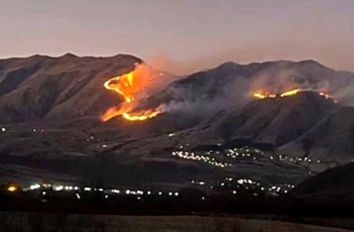 El gobernador Jaldo habló sobre los incendios en Tafí del Valle y dijo que “la situación estaría controlada”