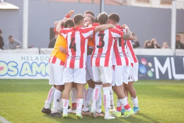 San Martín de Tucumán venció por 3-1 a Estudiantes de Caseros