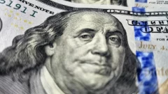 El dólar blue bajó a $ 1.335 y marcó su menor nivel en dos meses