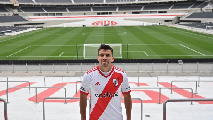 Marcos Acuña fue presentado como refuerzo de River