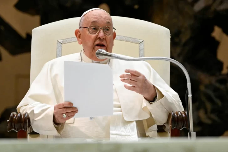 El Papa Francisco criticó al Gobierno: “En vez de pagar la justicia social, pagó el gas pimienta, le convenía”