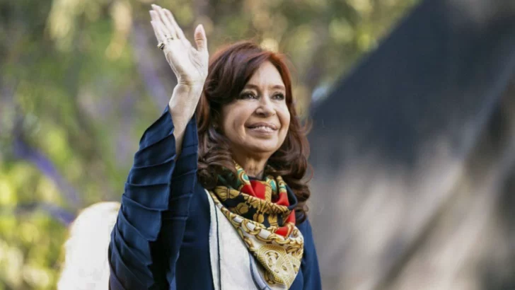 Cristina Kirchner convocó a los jóvenes a participar de la marcha universitaria: “No es sólo por su presente, también es por su futuro”