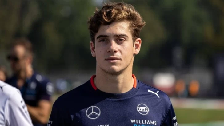 Franco Colapinto largará décimo segundo este domingo en el Gran Premio de Singapur