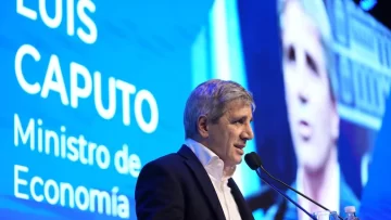 Luis Caputo expuso en el Coloquio de IDEA y criticó a la oposición: “Son unos impresentables y unos burros”