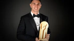 Dibu Martínez hace historia: ganó el Premio Yashin por segundo año consecutivo