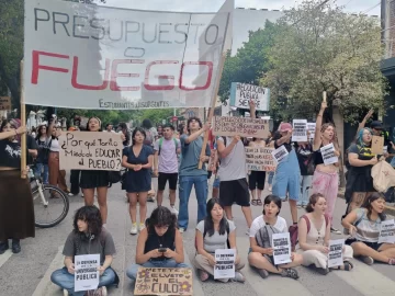 El Gobierno Nacional habilitó a la SIGEN para auditar a las Universidades Nacionales